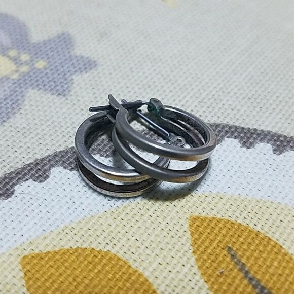 Vintage Silver Hoop Earrings - Picture 1 of 3